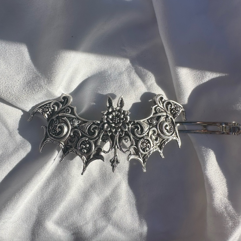 Silver Bat Hair Clip